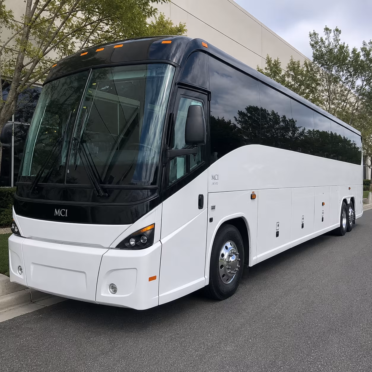 baytowncharterbusservices com is the easiest way to set up hotel to gate shuttle service for turnaround crews
